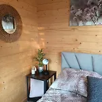 度假居 Nad Stawem